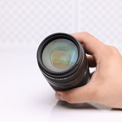 Lente Canon EF 75-300mm f/4-5.6 III (Usado en Buen Estado, con Tapas Incluidas)