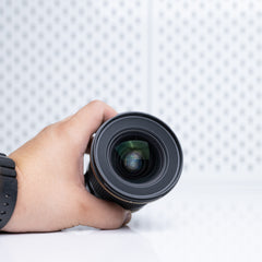 Lente Nikon AF-S 20mm f/1.8G ED N (Usado, Impecable) – Ultra Gran Angular Luminoso para Fotografía de Paisaje, Arquitectura y Astrofotografía