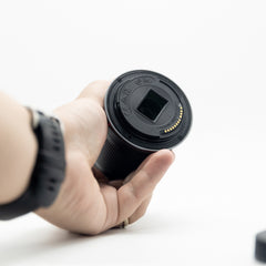 Canon RF 55–210 mm f/5.6–7.4 IS – Lente Teleobjetivo Usado Impecable