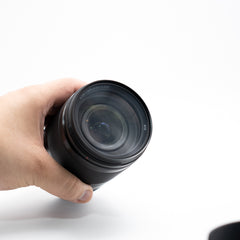 Sony FE 24-240 mm f/3.5-6.3 OSS – Lente Full Frame Usado en Estado Impecable