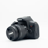 Canon T8i con lente 18-55mm Usada impecable