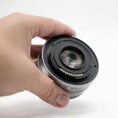 Nikon NIKKOR Z DX 16–50mm f/3.5–6.3 VR (Silver) — Zoom compacto con estabilización para cámaras Z DX