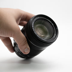 Canon EF-S 18-135 mm f/3.5-5.6 IS STM — Zoom versátil para cámaras APS-C