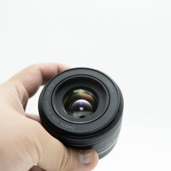 Canon RF 50 mm f/1.8 (Usado Impecable) — Lente fija luminosa para montura R