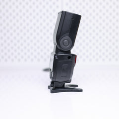 Flash Nikon SB-5000 Speedlight – Usado Impecable | Potente, Rápido y Profesional