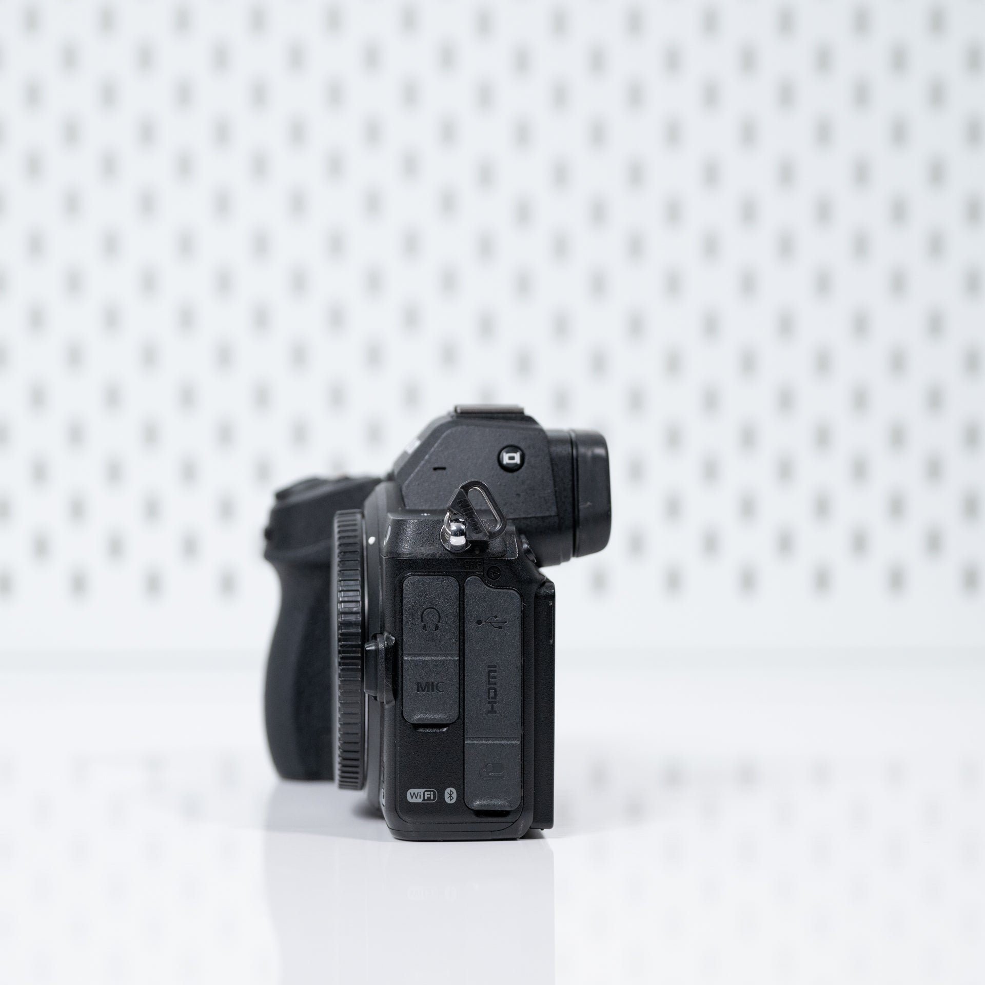 Nikon Z5 Usada impecable menos de 4.700 disparos