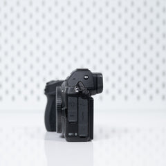 Nikon Z5 Usada impecable menos de 4.700 disparos