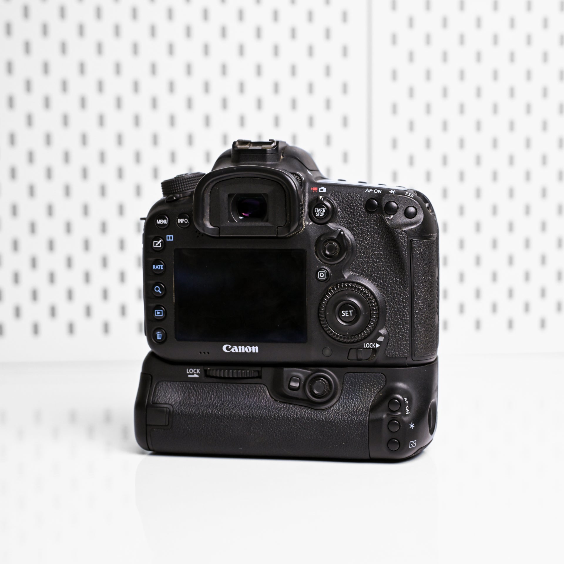Canon 7d mark ii con grip Usada en buen estado 44 mil disparos