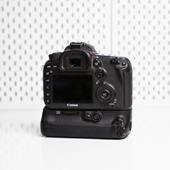 Canon 7d mark ii con grip Usada en buen estado 44 mil disparos