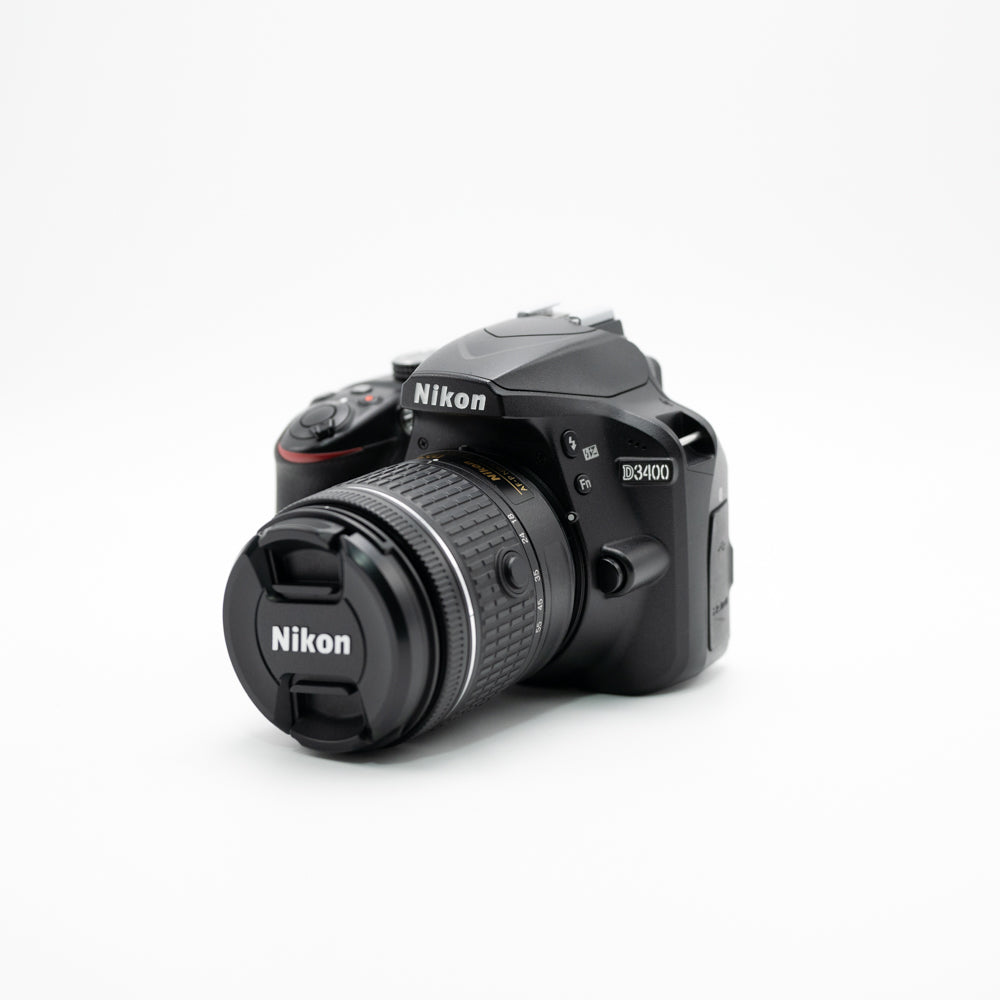 Nikon D3400 + Lente 18-55mm (Usada, Impecable) — DSLR versátil para iniciarse con calidad