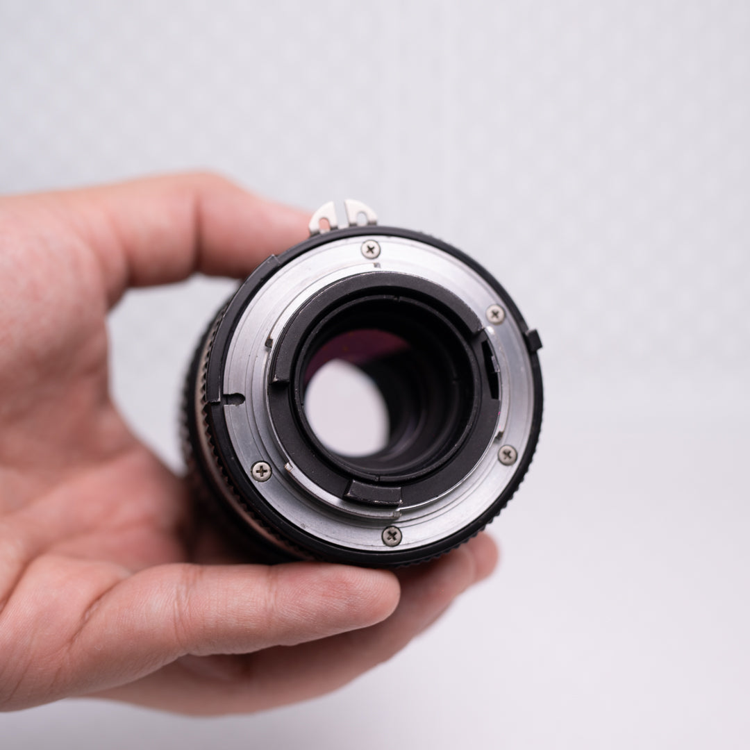 Nikon 200mm f/4 AI